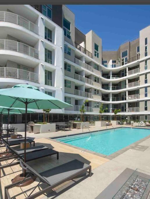 로스앤젤레스 Relax On Wilshire With A View 아파트 외부 사진