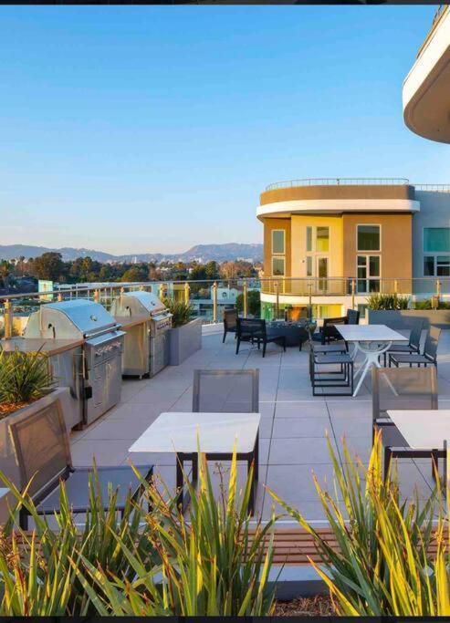 로스앤젤레스 Relax On Wilshire With A View 아파트 외부 사진